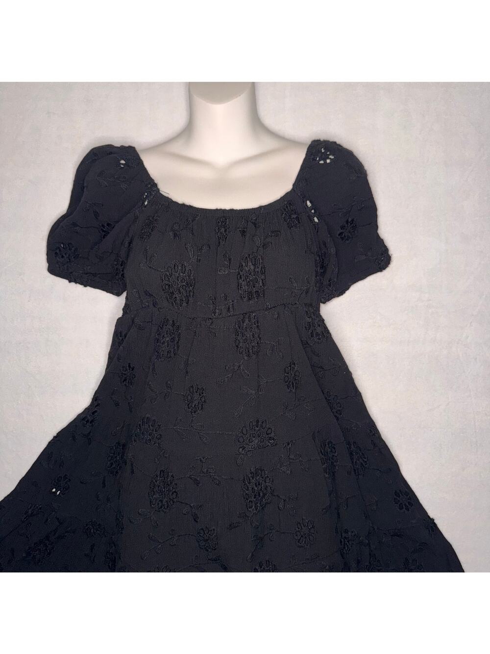 Black Eyelet Rewind S Dress